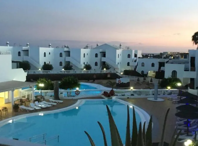 Cosy Vue Piscine, Wifi, à 500 M