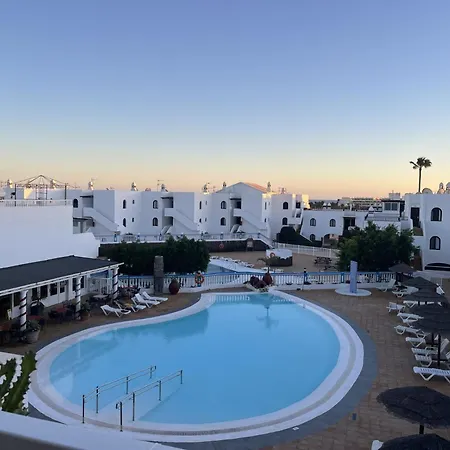 Daire Cosy Vue Piscine, Wifi, A 500 M