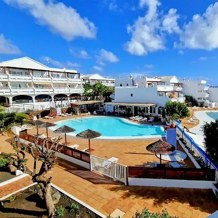 Cosy Vue Piscine, Wifi, A 500 M