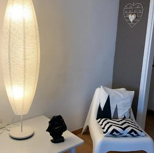 아파트 Cosy Vue Piscine, Wifi, A 500 M