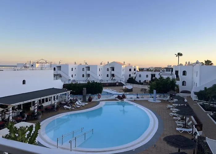 아파트 Cosy Vue Piscine, Wifi, A 500 M